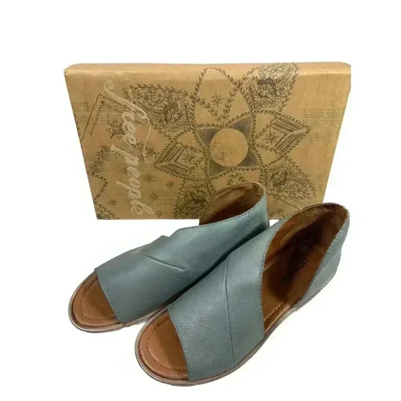 Free People Shoes - New W/ Box Free People Mont Blanc Blue Grey Size 38.5 (8) Sandals